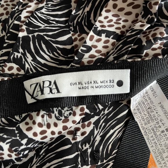 ZARA ANIMAL PRINT MINI SKIRT - Picture 7 of 11